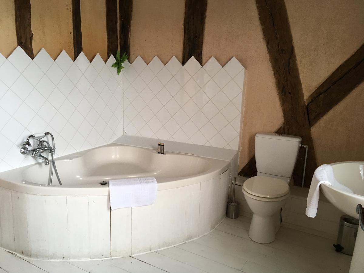 Villa La Roseraie Avec Acces Piscine Hotel La Roseraie Монтиняк Екстериор снимка